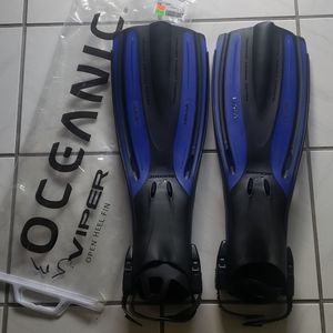 Oceanic open heel pair of "Viper"fin